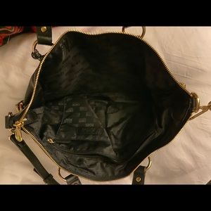 Michael Kors black leather purse!